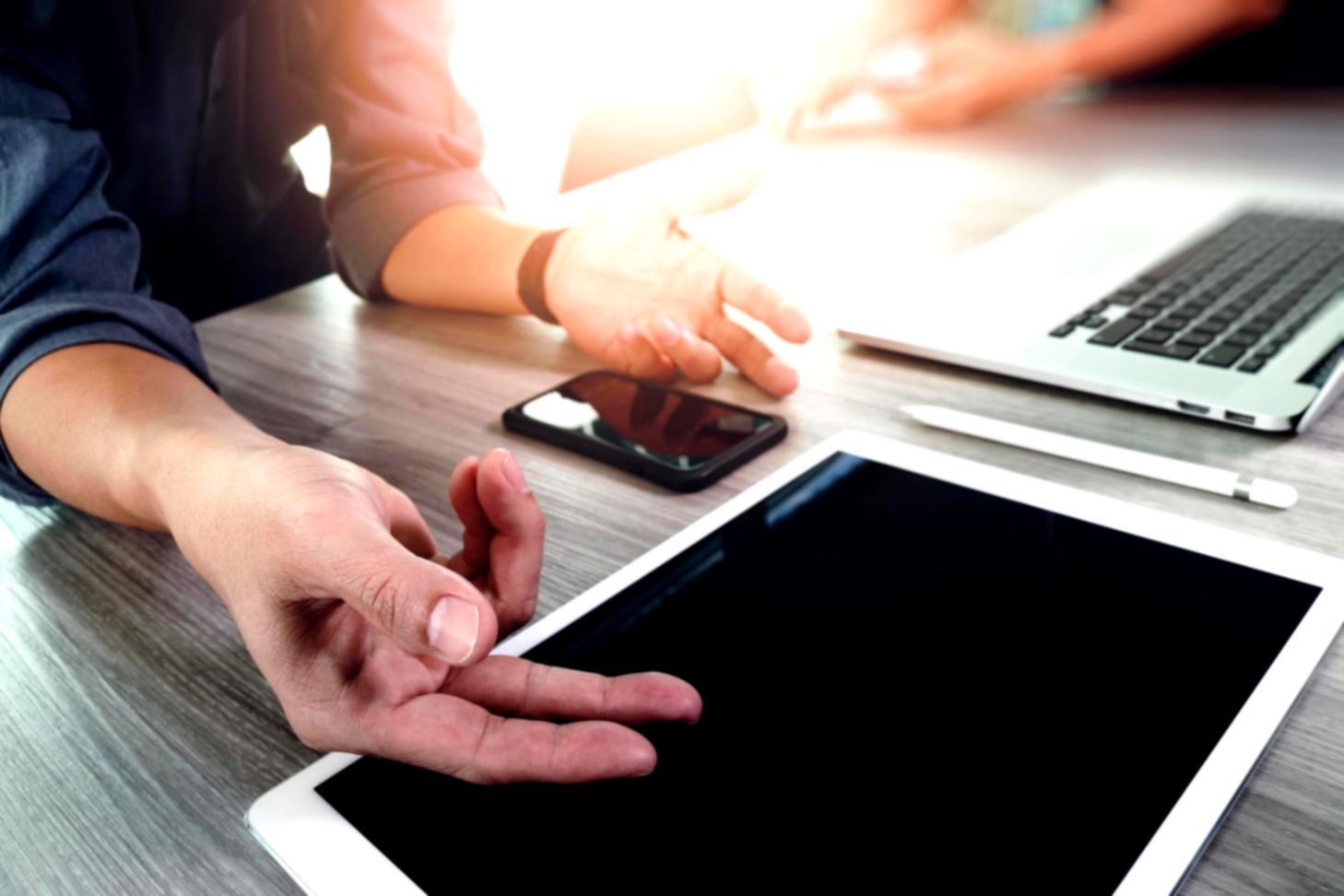 Interactive learning session demonstrating portfolio monitoring techniques